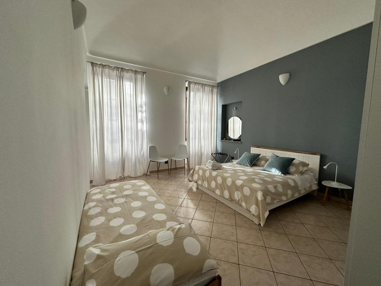 Apartamento Le Tre Ca', Ca' Cecilia, Ca' Nina, Ca' Vittoria Asti Exterior foto