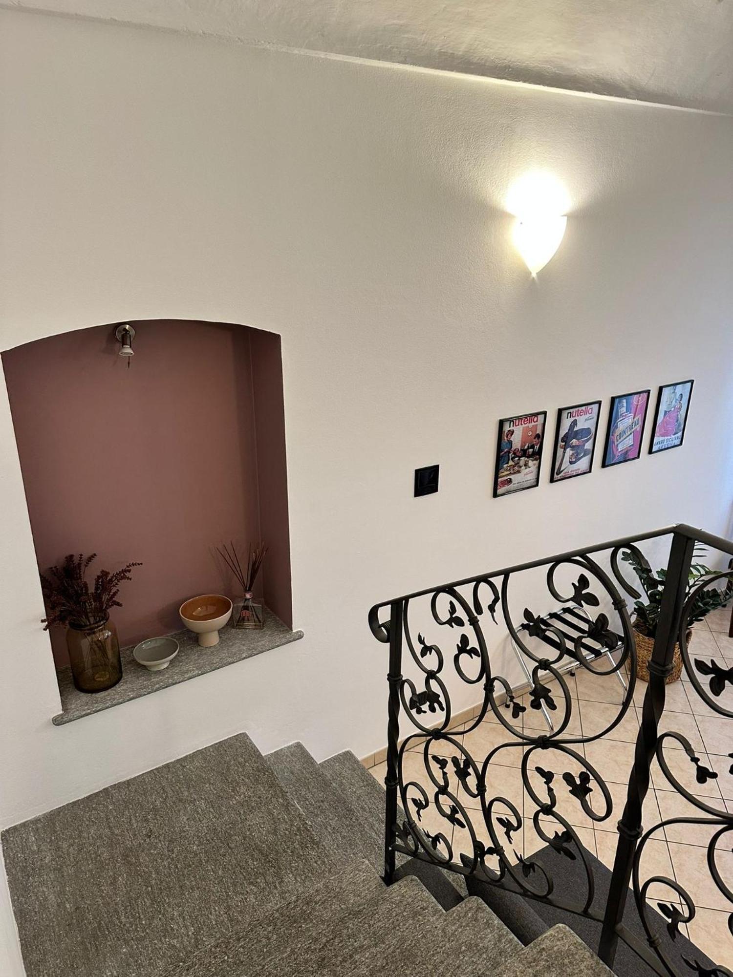 Apartamento Le Tre Ca', Ca' Cecilia, Ca' Nina, Ca' Vittoria Asti Exterior foto